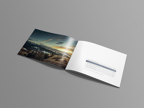 39+ Download Free A5 Landscape Brochure Mockup&nbsp;Psd