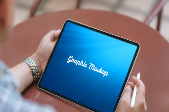 20+ Download Hand Holding Ipad Mockup&nbsp;Psd