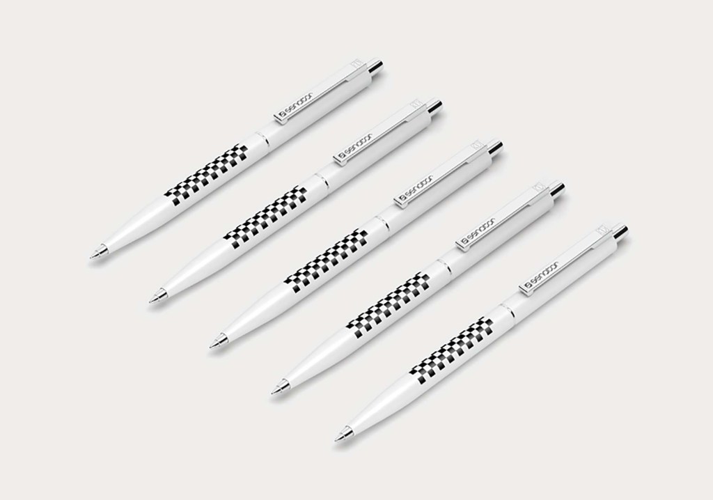 39+ Download Ball Pen Mockup Free&nbsp;Psd